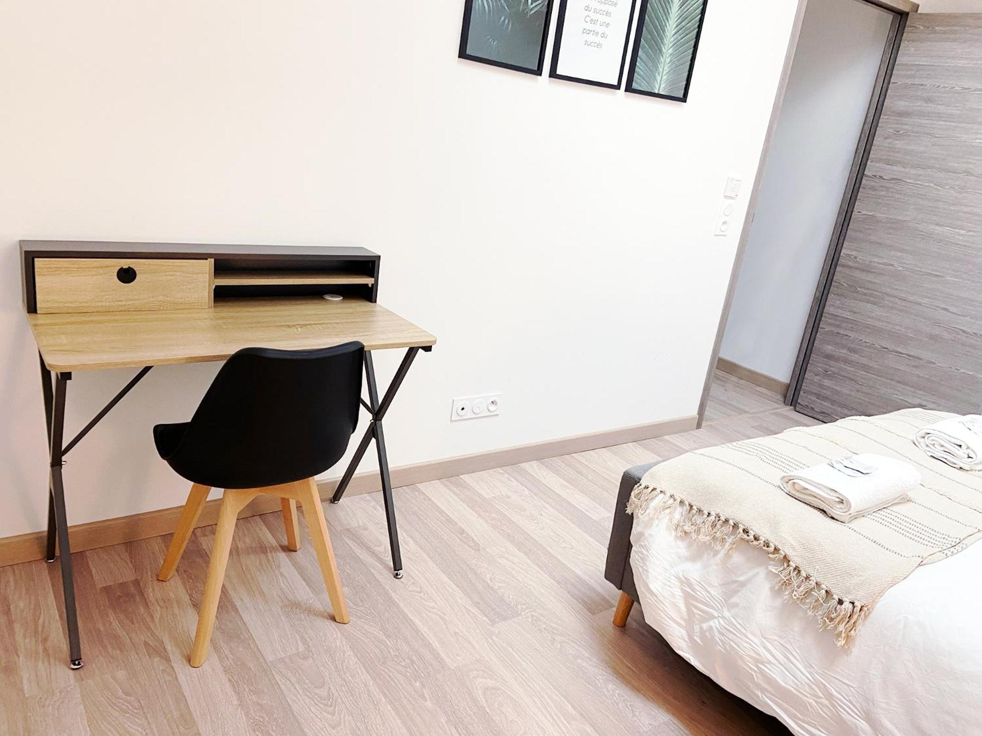 Apartment Coeur Des Moissons, Centre Avec Parking Prive *